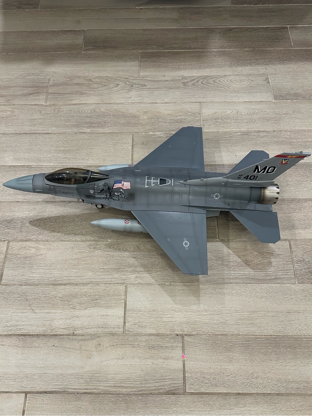 VTG BBi Elite Force 1:18 F-16 Fighting Falcon #12082 9/11 Tribute MO AF 91-401